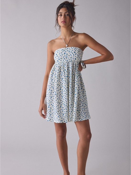 Kiss The Sky Dresses & Skirts - Kiss The Sky Ditsy Floral Strapless Babydoll Mini Dress